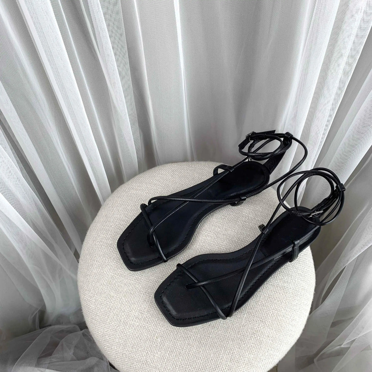 Women's Gladiator Sandals – Bohemian Ankle Cross-Strap Flat Beach Shoes