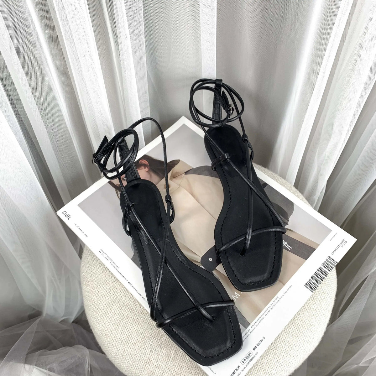 Women's Gladiator Sandals – Bohemian Ankle Cross-Strap Flat Beach Shoes