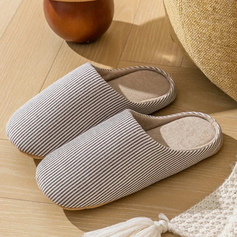 Unisex Warm Fur Slippers – Soft Non-Slip Indoor House Shoes for Men & Women
