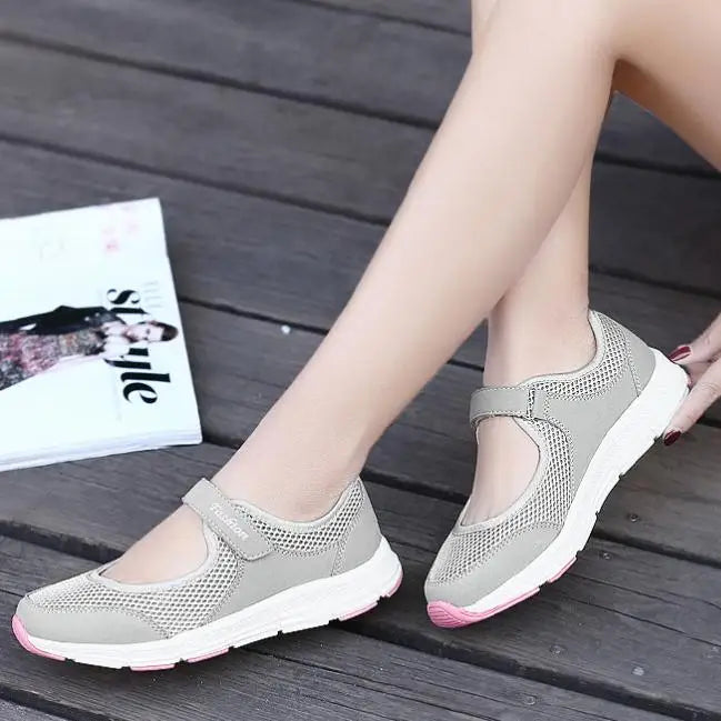 Women's White Mesh Sneakers – Breathable Vulcanized Casual Walking Shoes