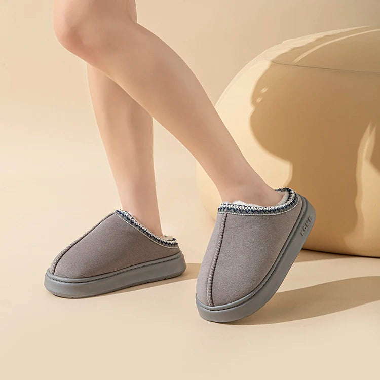Women's Platform Fluffy Slippers – Plush Winter House Shoes with Soft Comfort
