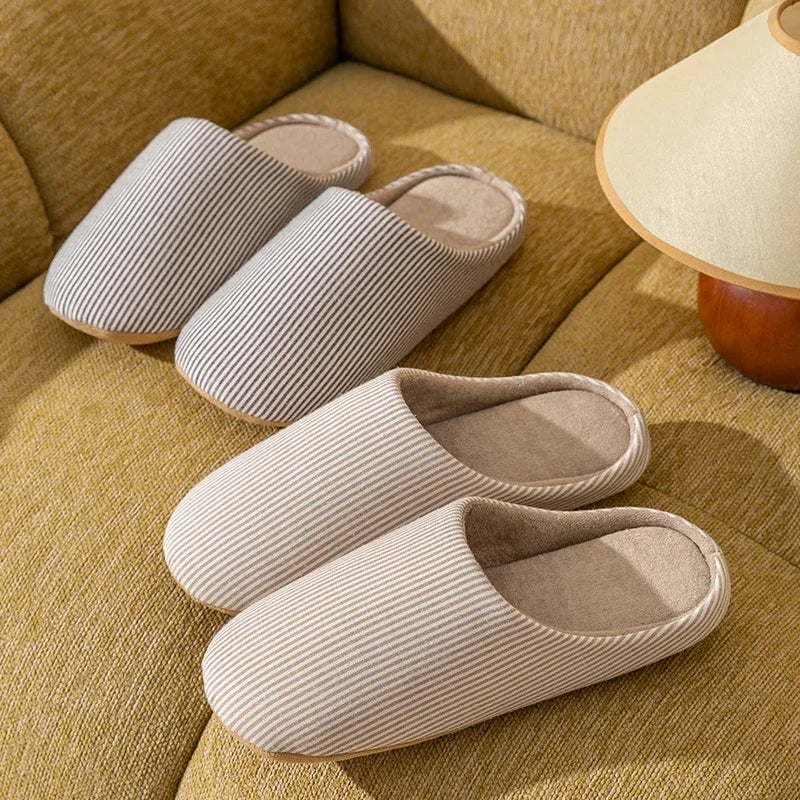 Unisex Warm Fur Slippers – Soft Non-Slip Indoor House Shoes for Men & Women
