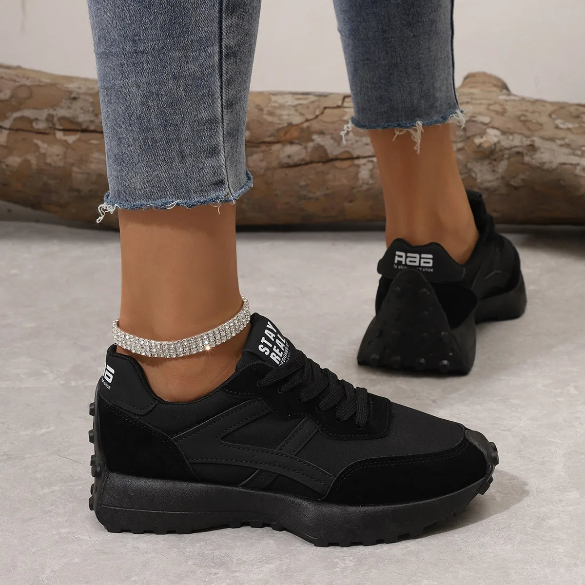 Women's Casual Platform Sneakers – Fashion Lace-Up Walking & Running Shoes, Non-Slip Outdoor Sports Shoes