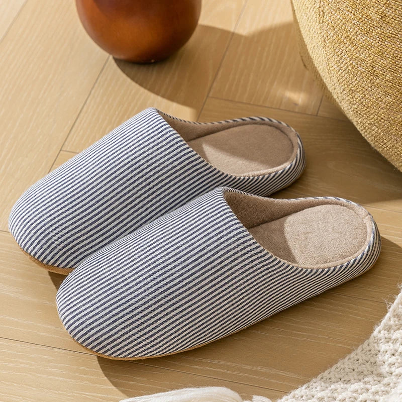 Unisex Warm Fur Slippers – Soft Non-Slip Indoor House Shoes for Men & Women
