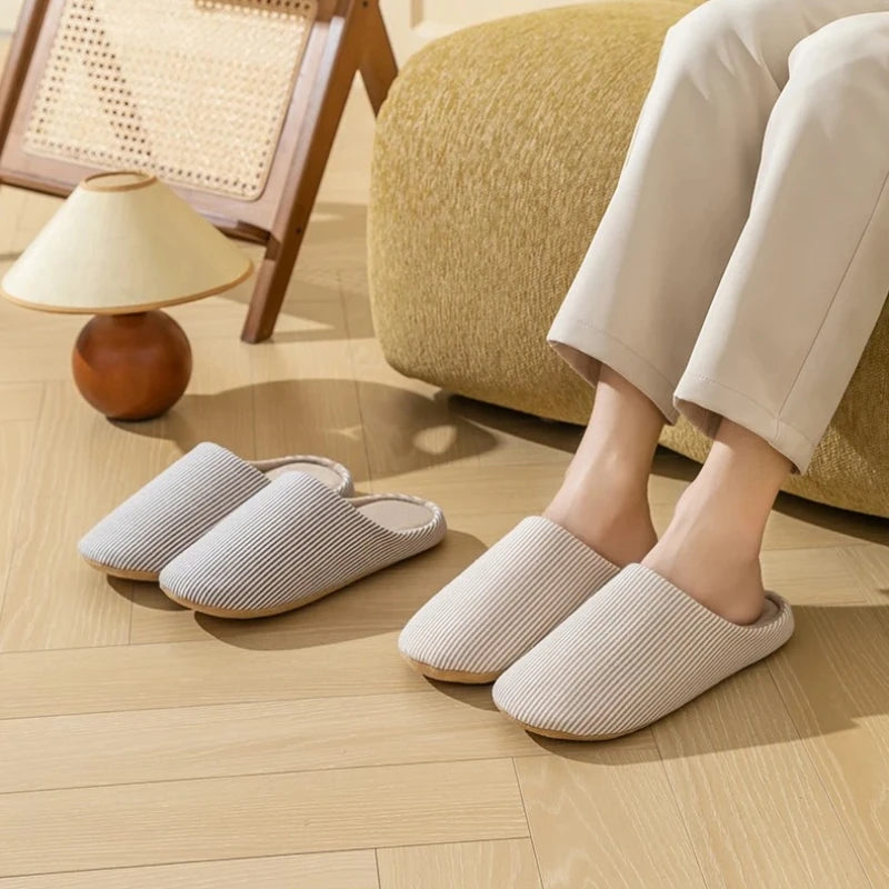 Unisex Warm Fur Slippers – Soft Non-Slip Indoor House Shoes for Men & Women