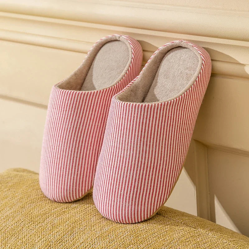 Unisex Warm Fur Slippers – Soft Non-Slip Indoor House Shoes for Men & Women