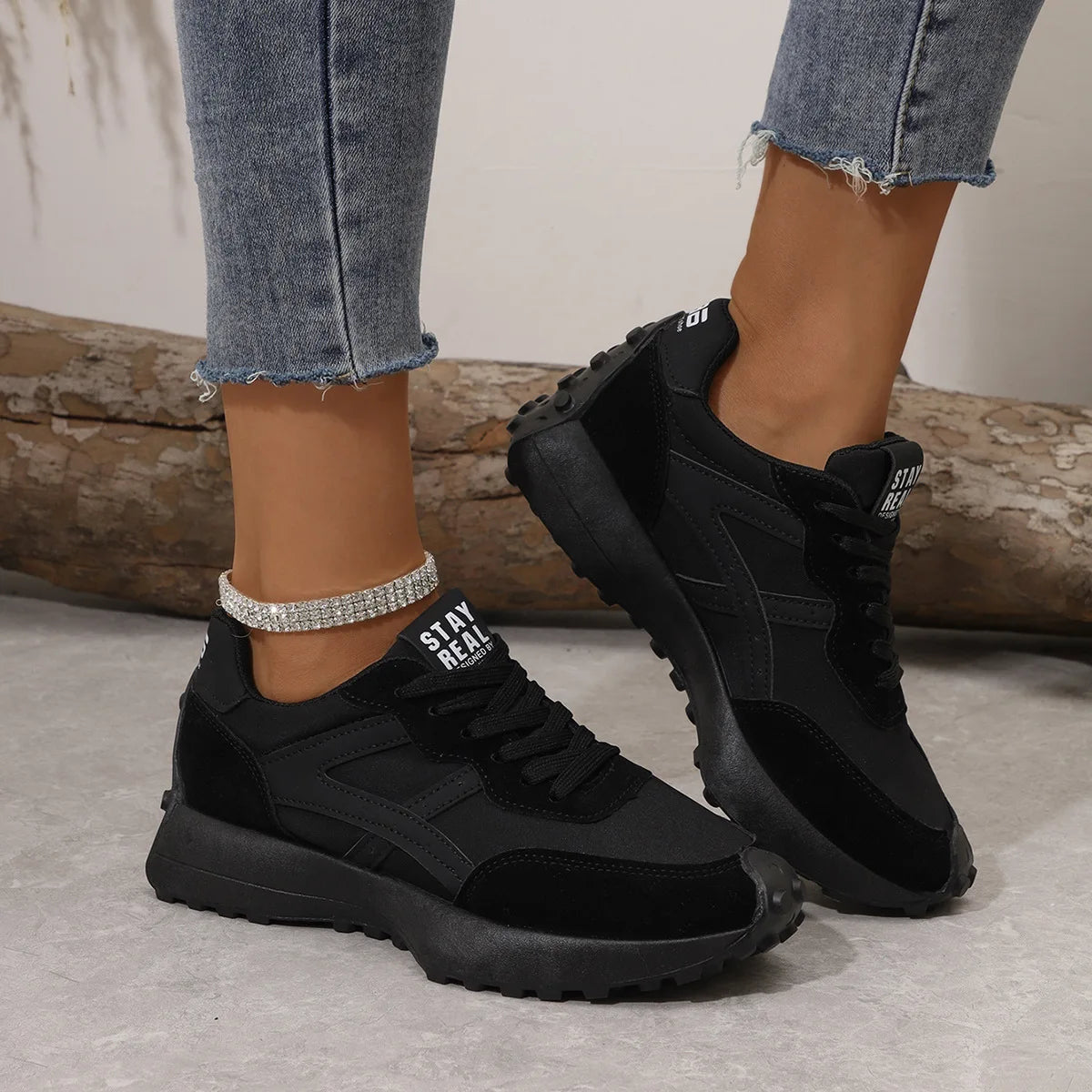 Women's Casual Platform Sneakers – Fashion Lace-Up Walking & Running Shoes, Non-Slip Outdoor Sports Shoes